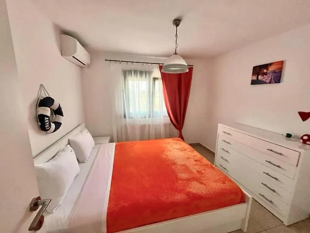 Villa Lion Nikiti