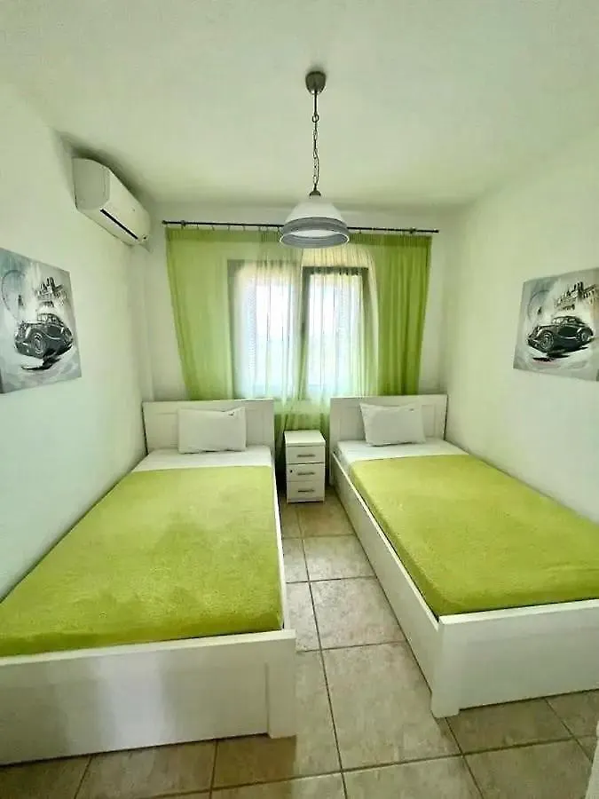 Villa Lion Nikiti
