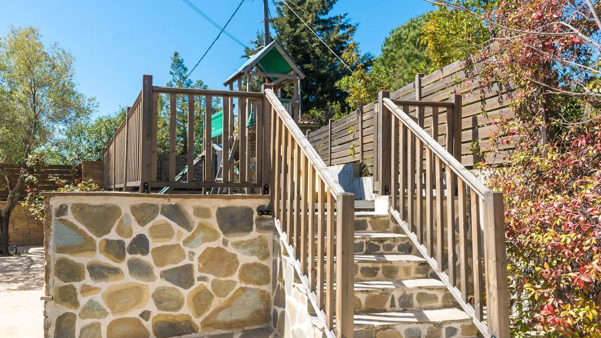 Villa Lion Nikiti  0*, Nikiti (Sithonia)